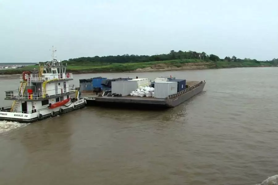 Você está visualizando atualmente Transporte em Balsa Manaus x Coari x Manaus